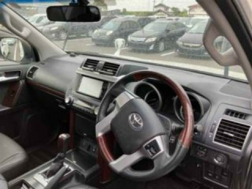 Toyota Land Cruiser Suv 2.8 D4-d Tx Prado - Rust Free 201515 White #5
