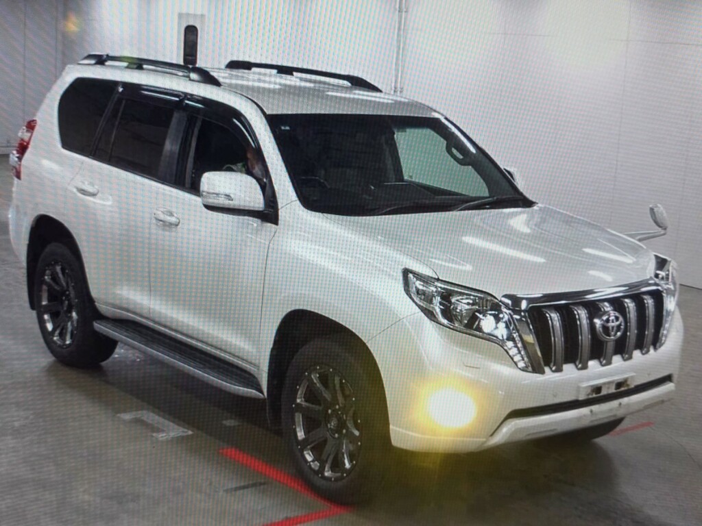 Toyota Land Cruiser 4X4 2.8 D4-d Txl, Package Prado - Rust Free 2015 White