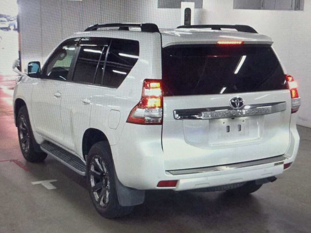 Toyota Land Cruiser Land Cruiser 3.0 D-4d Active Commercial White #7