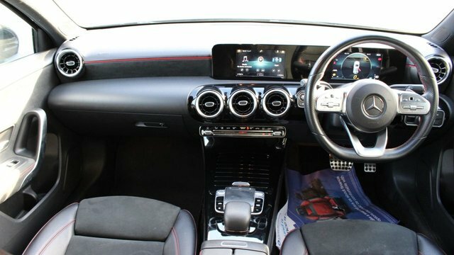 Mercedes-Benz A Class A200 Amg Line Hatchback GU68XZE Black #4