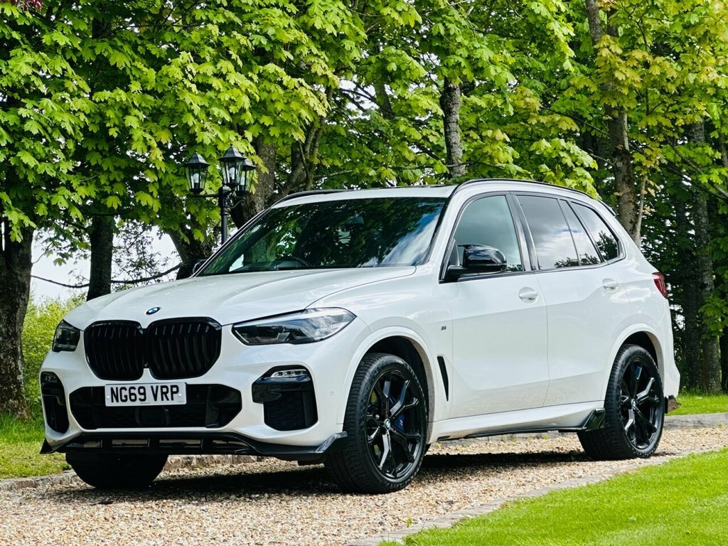 BMW X5 3L M Sport NG69VRP White #4
