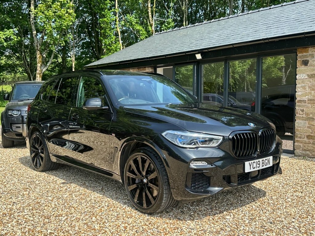 BMW X5 3L M Sport YC19BGN Black #4