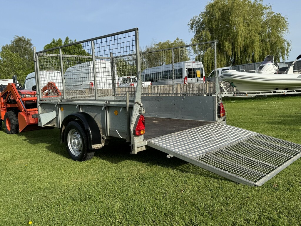 Ford Ranger Ifor Willams Gd85 Caged Trailer  Silver #2