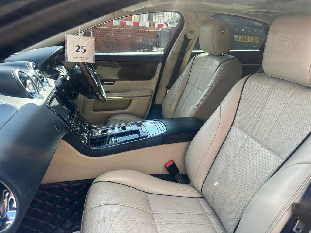 Jaguar XJ 3L Portfolio YE60BKN Blue #6