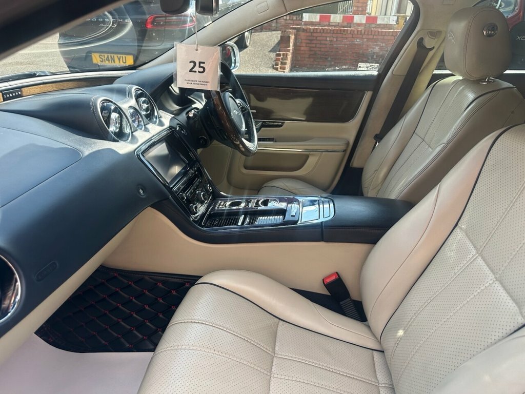 Jaguar XJ 3L Portfolio YE60BKN Blue #3
