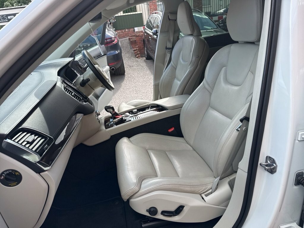 Volvo XC90 2L Inscription Pro DK68FHP White #5