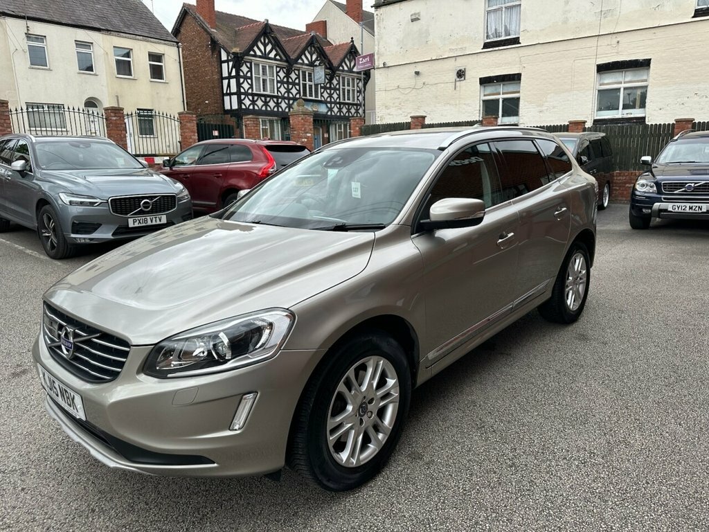 Volvo XC60 2.4L Se Lux Nav KJ15NBK Gold #2