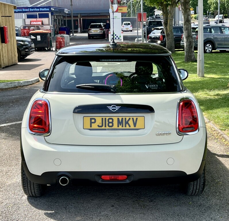 Mini Hatch Hatchback 1.5 Cooper 3-Door Hatch 201818 PJ18MKV White #6