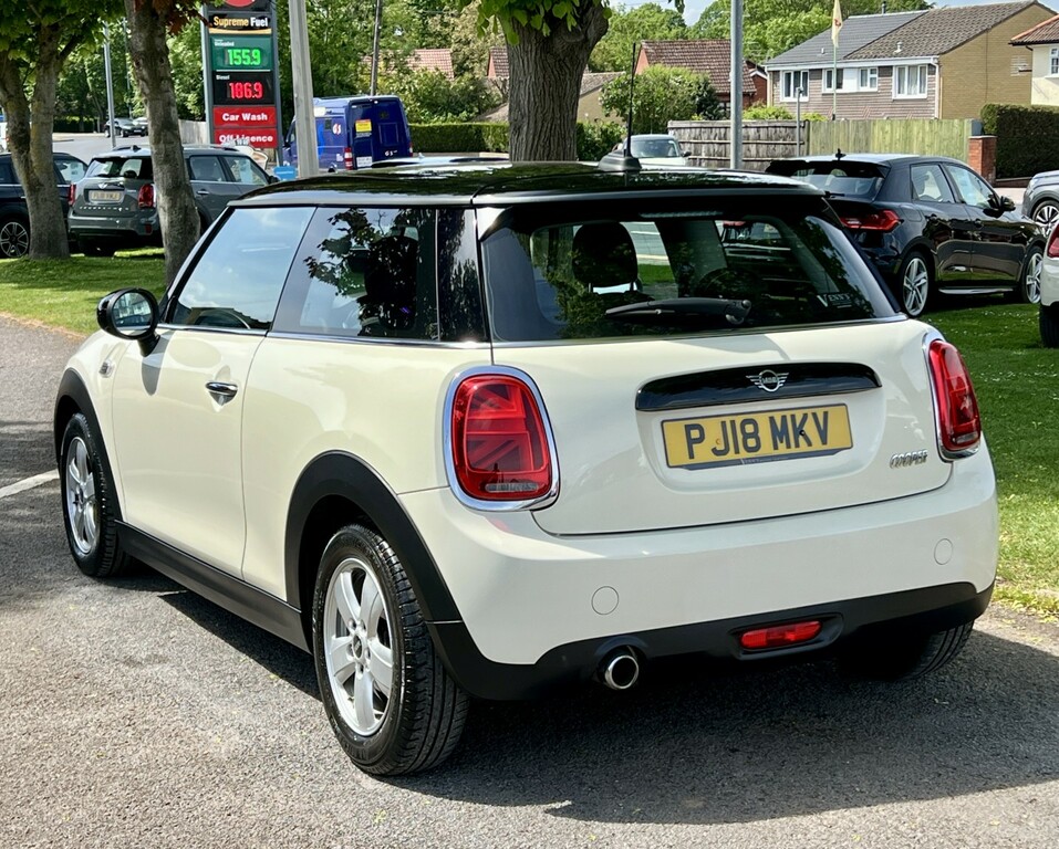 Mini Hatch Hatchback 1.5 Cooper 3-Door Hatch 201818 PJ18MKV White #5