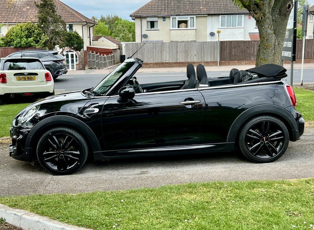 Mini Convertible Convertible 1.5 Convertible Cooper Sport 201919 WD19GYB Black #4