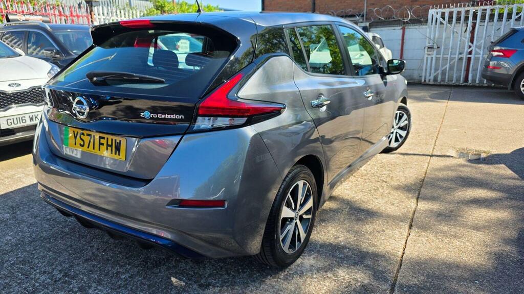 Nissan Leaf Hatchback YS71FHW Grey #3