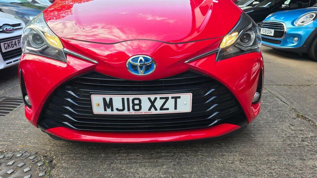 Toyota Yaris 1.5 Vvt-h Icon Tech E-cvt Euro 6 Ss MJ18XZT Red #6
