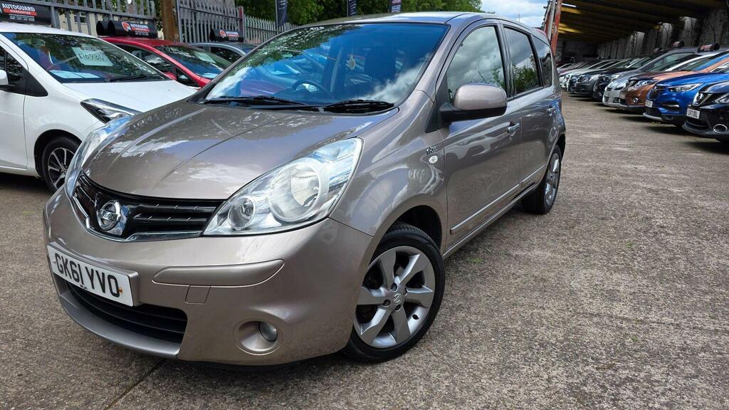 Nissan Note 1.6 16V N-tec Euro 5 Beige