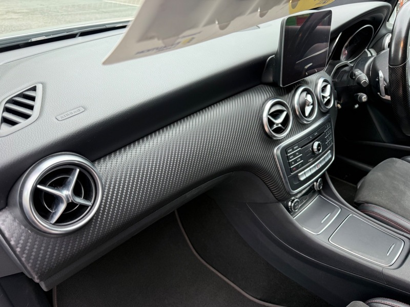 Mercedes-Benz A Class A 200 D Amg KV67VHT Silver #6