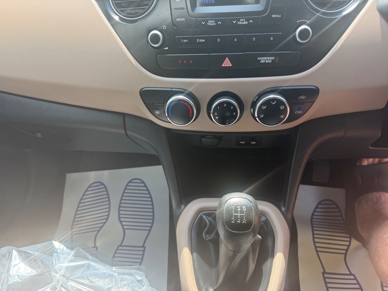Hyundai I10 S Blue Drive NX16WFW Blue #6