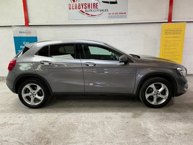 Mercedes-Benz GLA Class 1.6 Gla200 Sport Executive Suv NG68AWA Grey #2