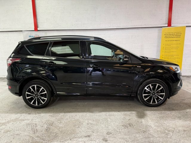 Ford Kuga 2.0 Tdci Ecoblue St-line Suv Awd EG17VNE Black #2