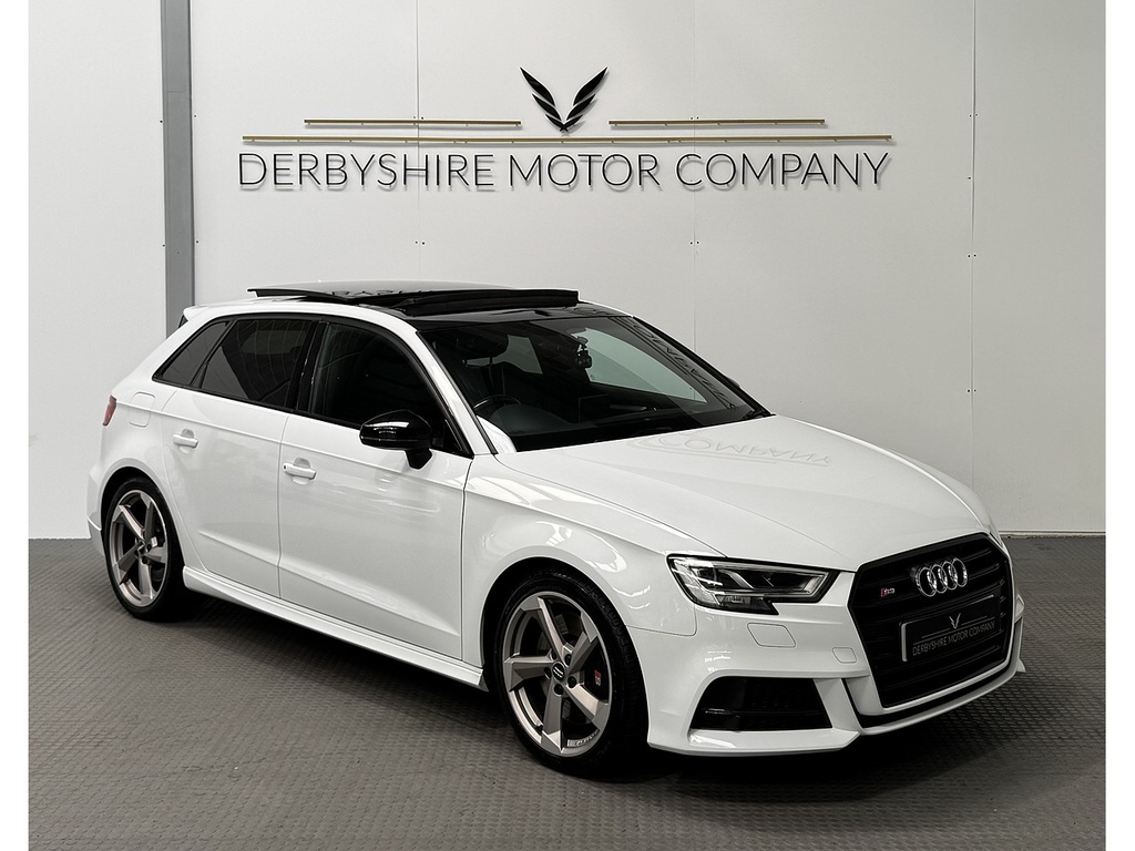 Audi S3 2.0 Tfsi Black Edition Sportback S Tron White