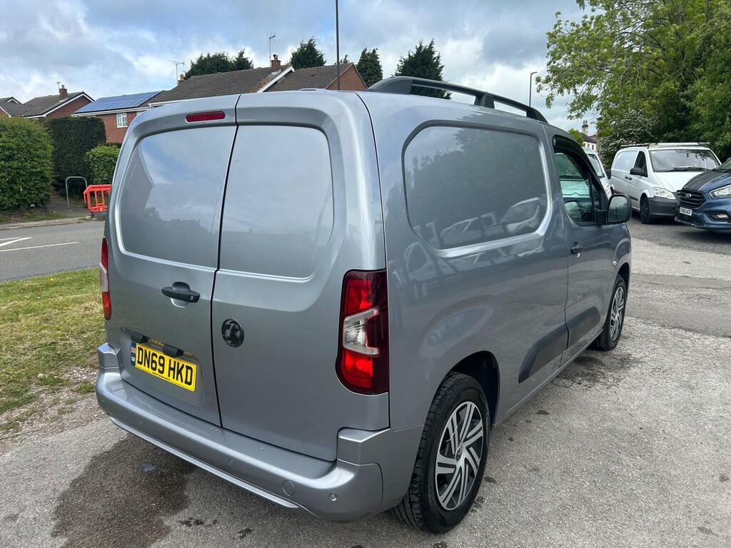 Vauxhall Combo 1.5 Turbo D 2000 Sportive L1 H1 Euro 6 Ss DN69HKD Grey #4