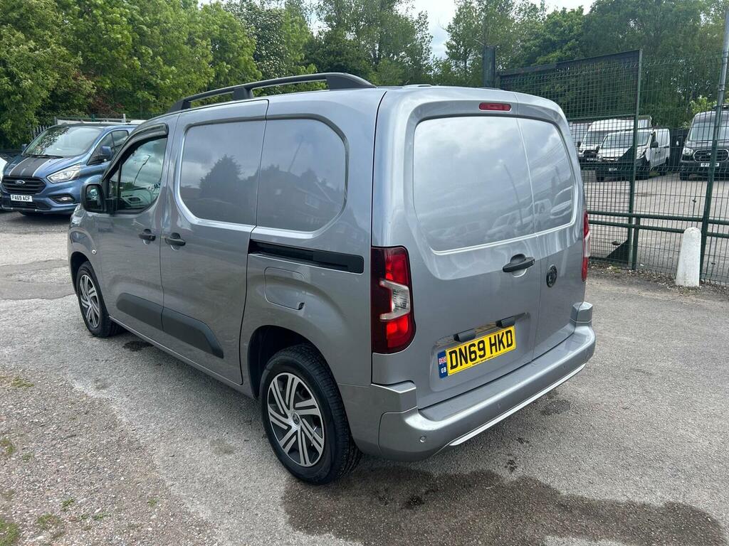 Vauxhall Combo 1.5 Turbo D 2000 Sportive L1 H1 Euro 6 Ss DN69HKD Grey #6