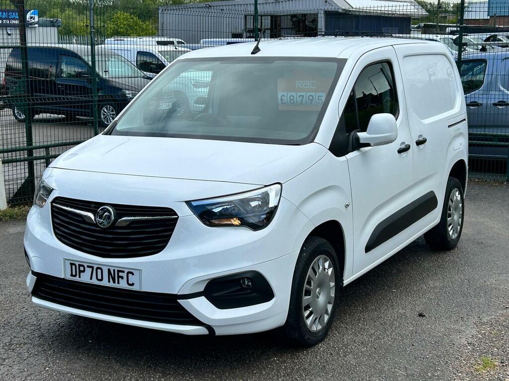 Vauxhall Combo 1.5 Turbo D 2300 Sportive L1 H1 Euro 6 White