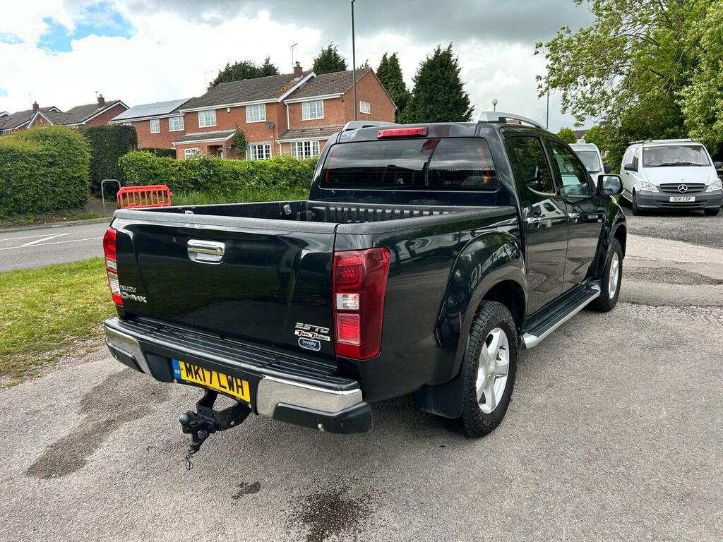 Isuzu D-Max 2.5 Td Utah Huntsman 4X4 201717 Black #4
