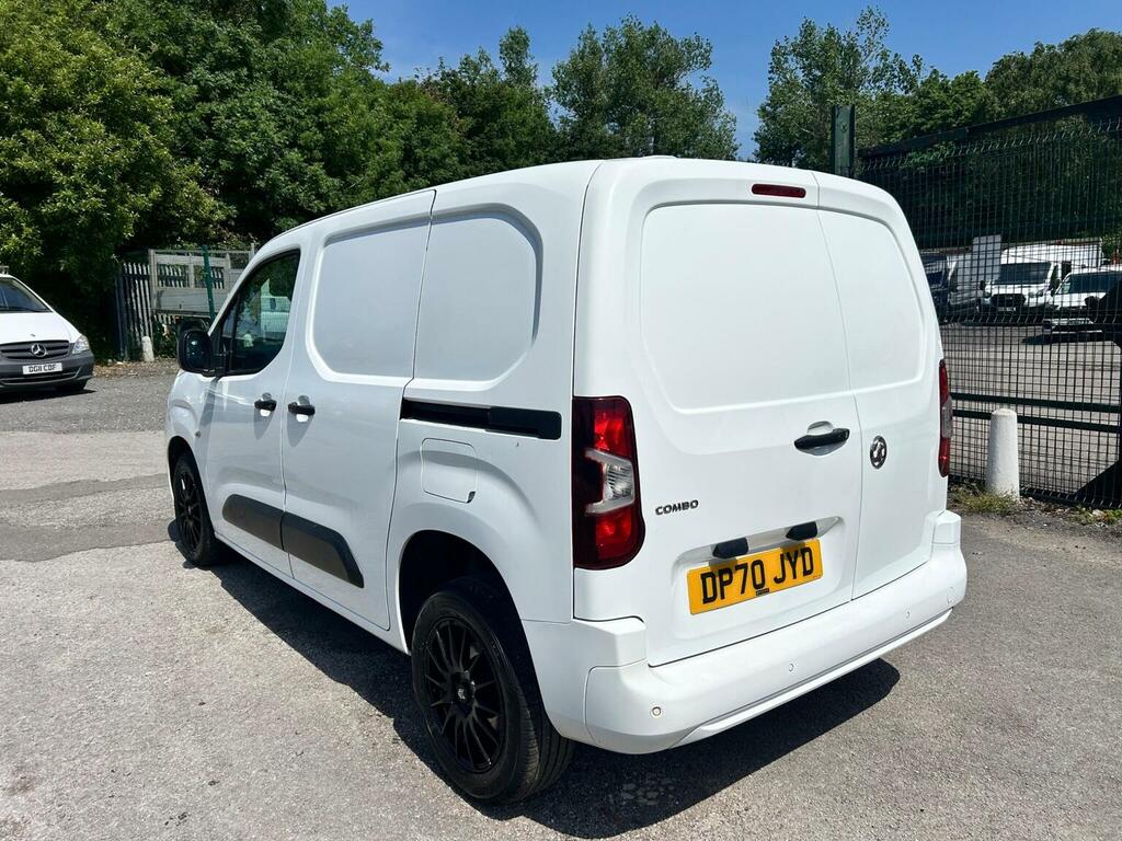 Vauxhall Combo 1.6 Turbo D 2300 Sportive L1 H1 Euro 6 Ss DP70JYD White #6