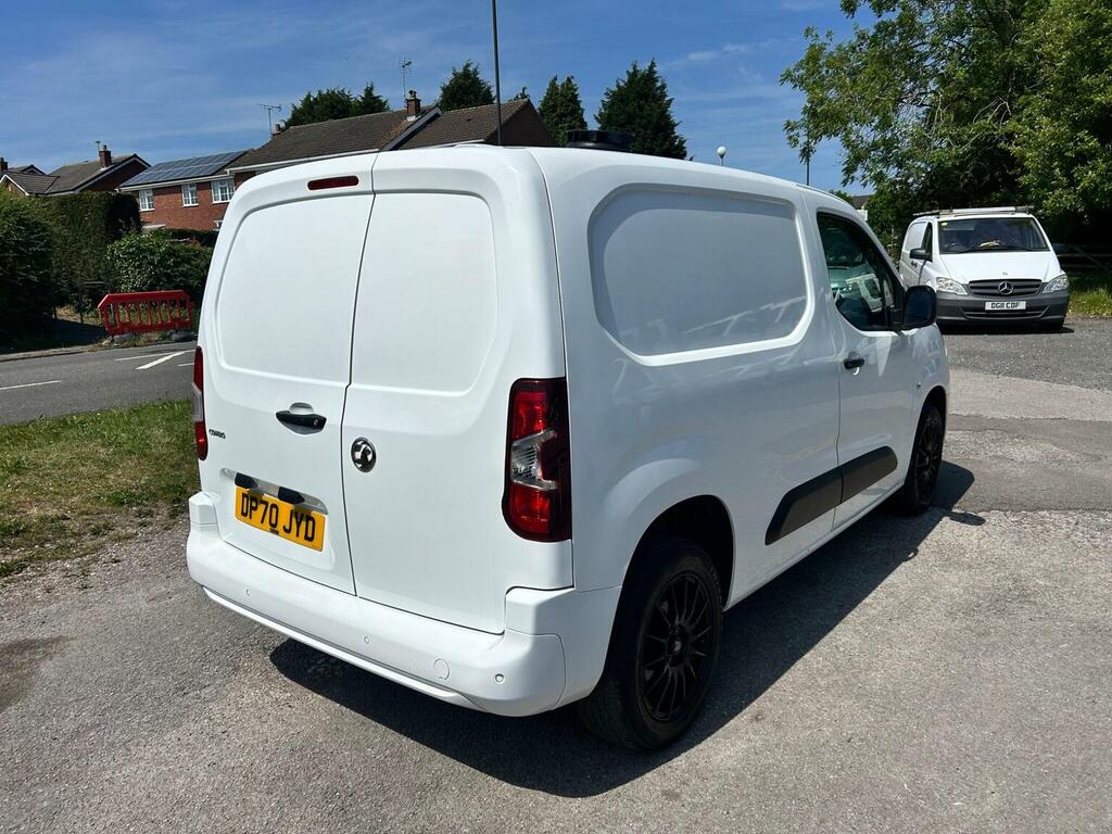 Vauxhall Combo 1.6 Turbo D 2300 Sportive L1 H1 Euro 6 Ss DP70JYD White #4