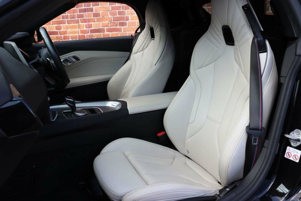 BMW Z4 20I M Sport Convertible Sdrive Euro 6 Black #2