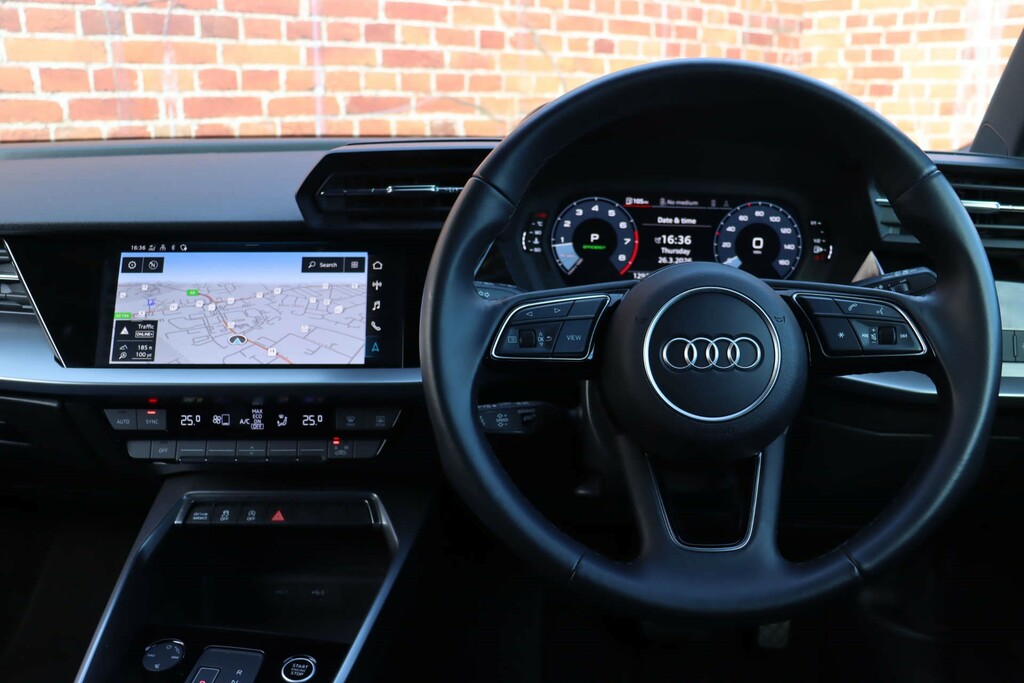 Audi A3 Sportback 35 Tfsi Mhev Sport BD24YWN #3