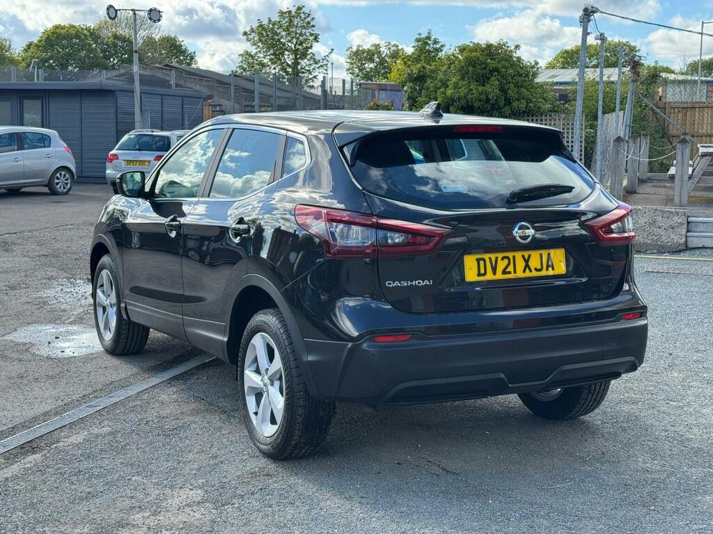 Nissan Qashqai 1.3 Dig-t Acenta Premium Dct Euro 6 Ss DV21XJA Black #3