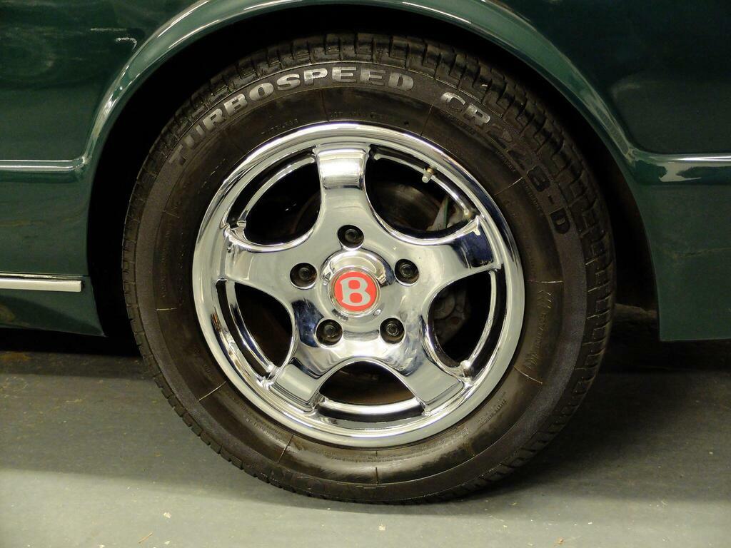 Bentley Continental 6.8 Green #19