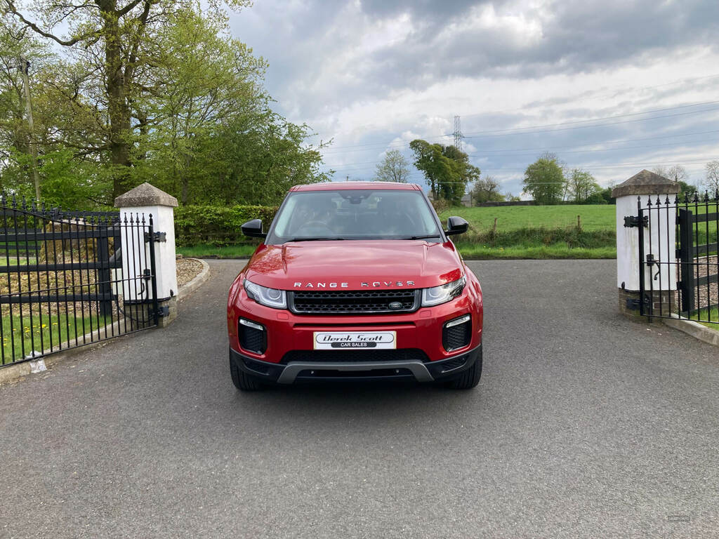 Land Rover Range Rover Evoque 2.0 Td4 Se Tech  Red #3