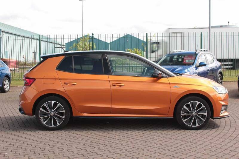 Skoda Fabia 1.0 Tsi 110 Monte Carlo - 2022 72 NX72XUK Orange #4