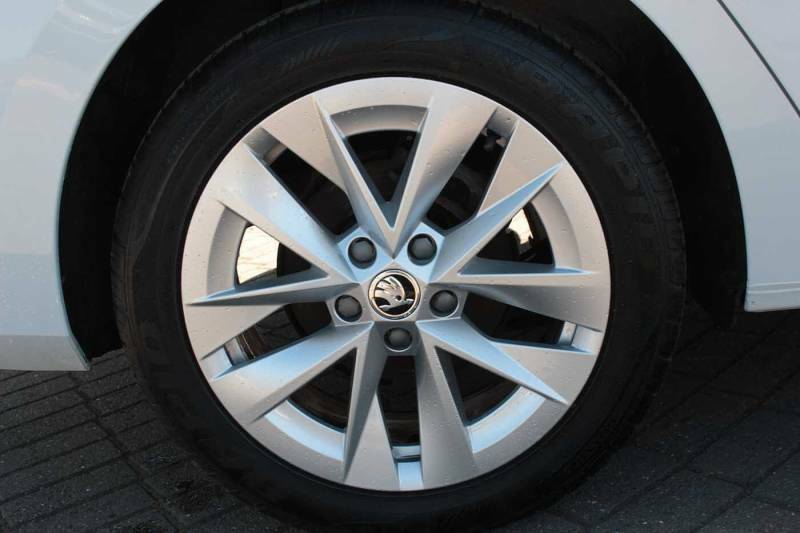 Skoda Octavia 1.5 Tsi E-tec Se L Dsg - 2023 23 White #5