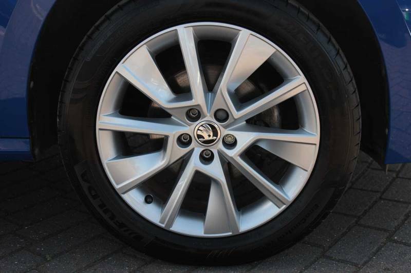 Skoda Kamiq 1.0 Tsi 110 Se - 2023 72 BL72LUE Blue #5