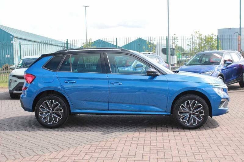 Skoda Kamiq 1.0 Tsi 95 Design Edition - 2026 Blue #4
