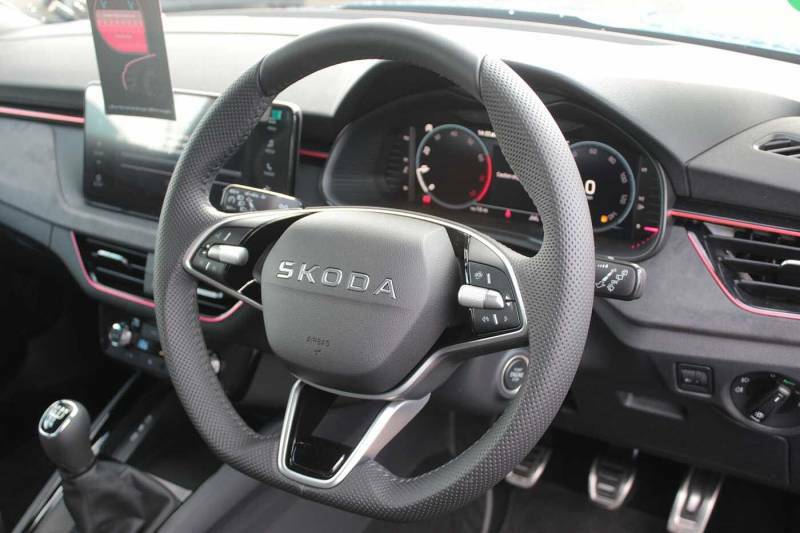 Skoda Kamiq 1.0 Tsi 95 Design Edition - 2026 Blue #6