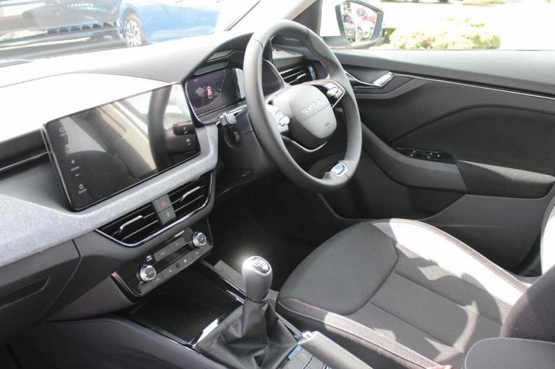 Skoda Kamiq 1.0 Tsi Se Edition - 2026 White #2