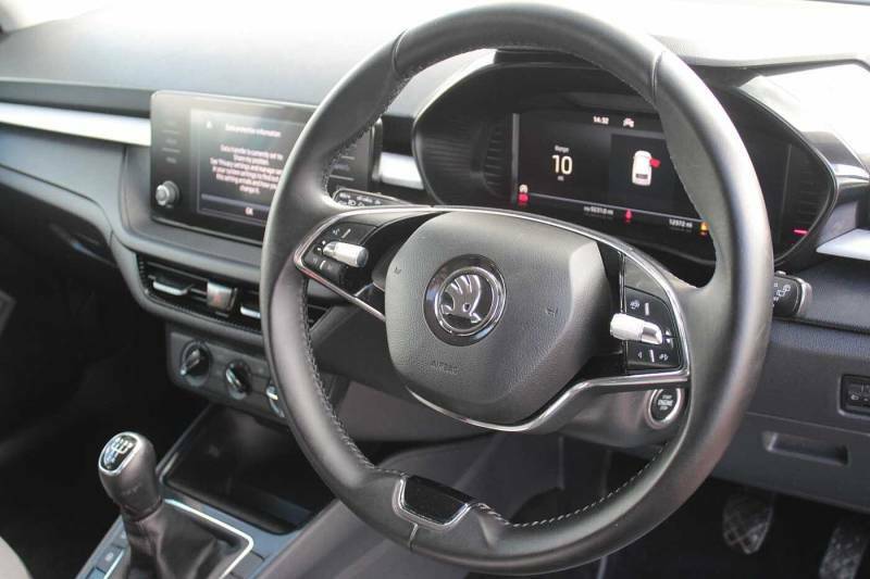 Skoda Fabia 1.0 Tsi Colour Edition - 2022 22 SJ22ONZ Blue #6