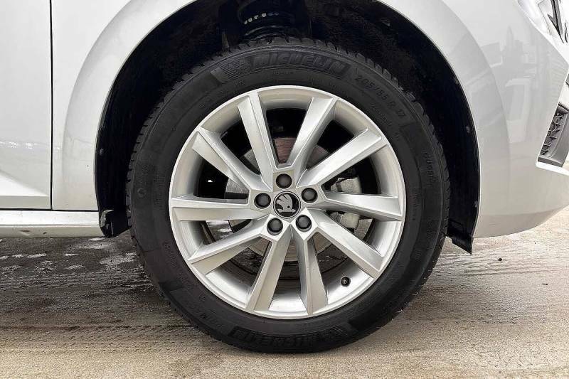 Skoda Kamiq 1.0 Tsi Se Edition - 2025 75 GJ75LFR Silver #5