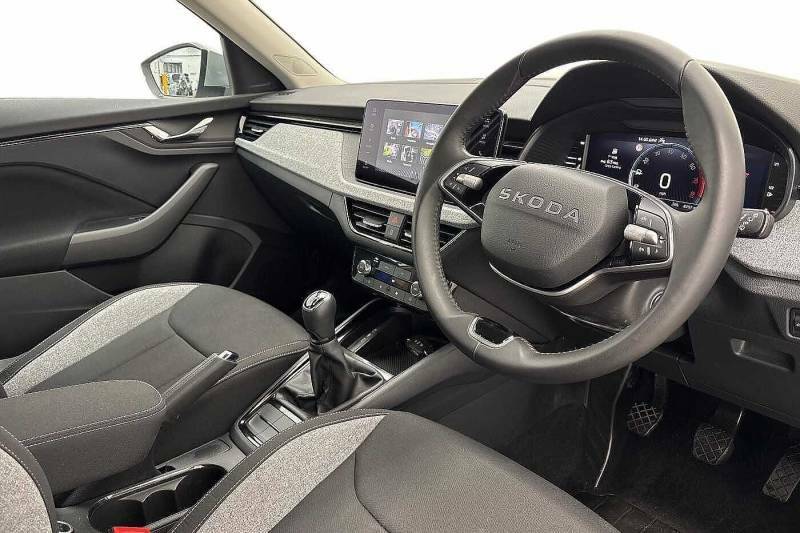 Skoda Kamiq 1.0 Tsi Se Edition - 2025 75 GJ75LFR Silver #6