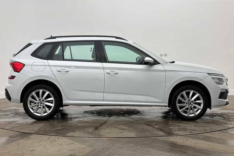 Skoda Kamiq 1.0 Tsi Se Edition - 2025 25 GD25APZ White #4