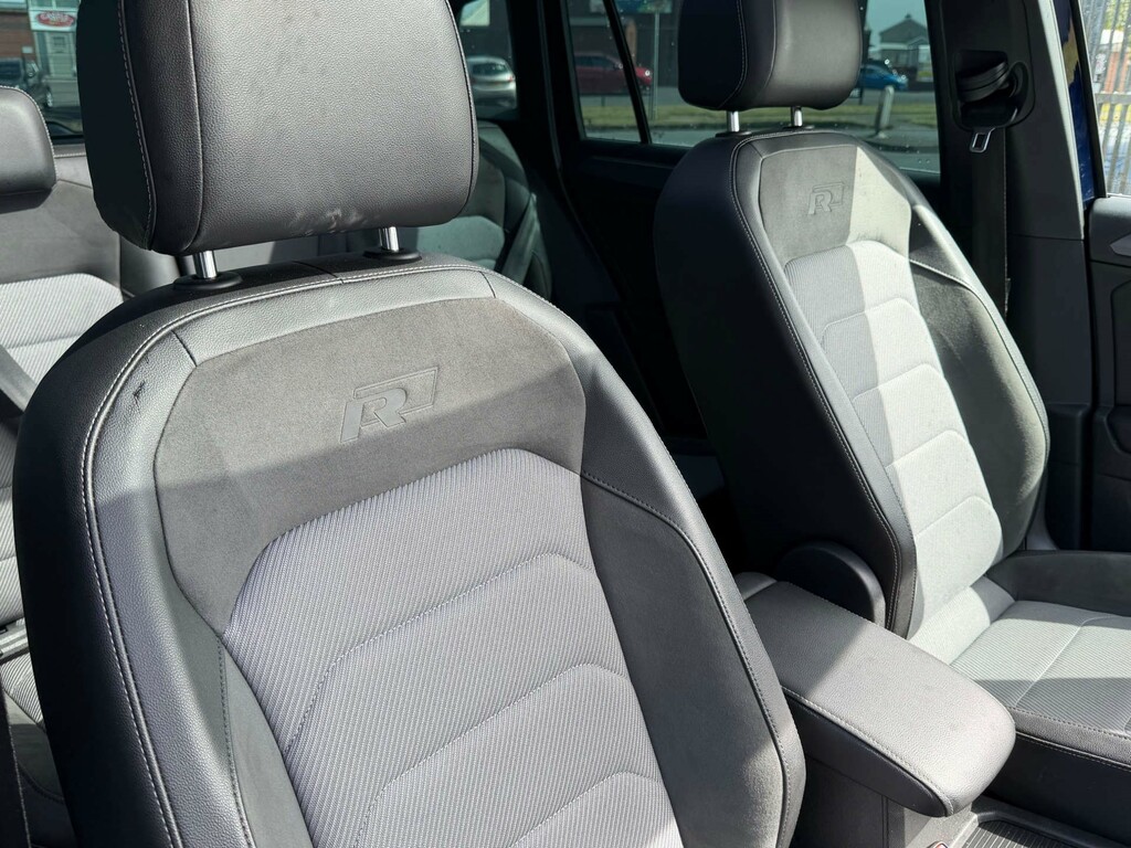 Volkswagen Tiguan R-line Tdi Bluemotion Technology VO67WSX  #4