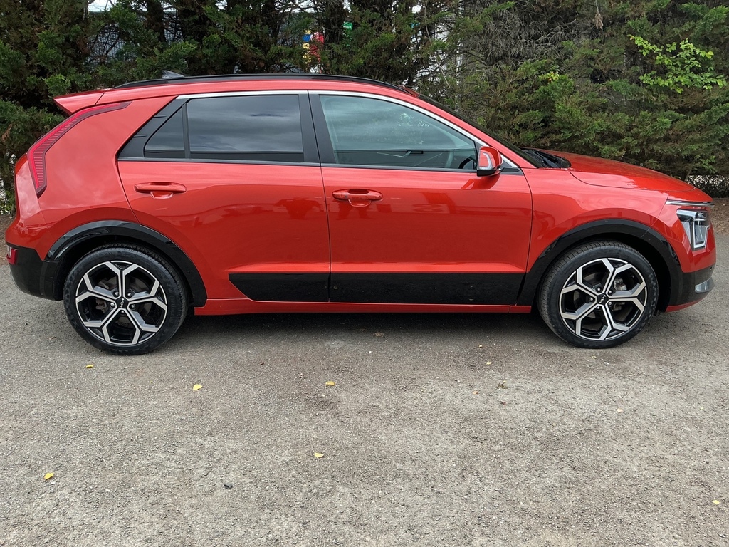 Kia Niro 1.6 Gdi Hybrid 3 Dct Estate AV22NKO Orange #3