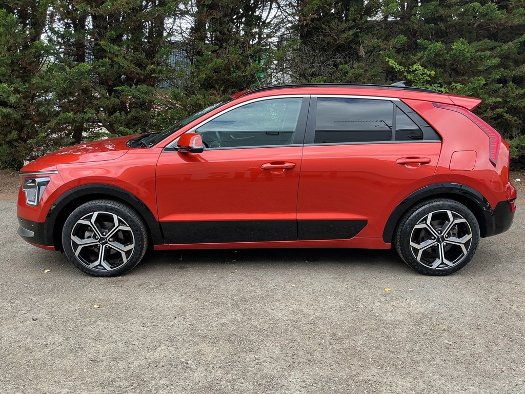 Kia Niro 1.6 Gdi Hybrid 3 Dct Estate AV22NKO Orange #4