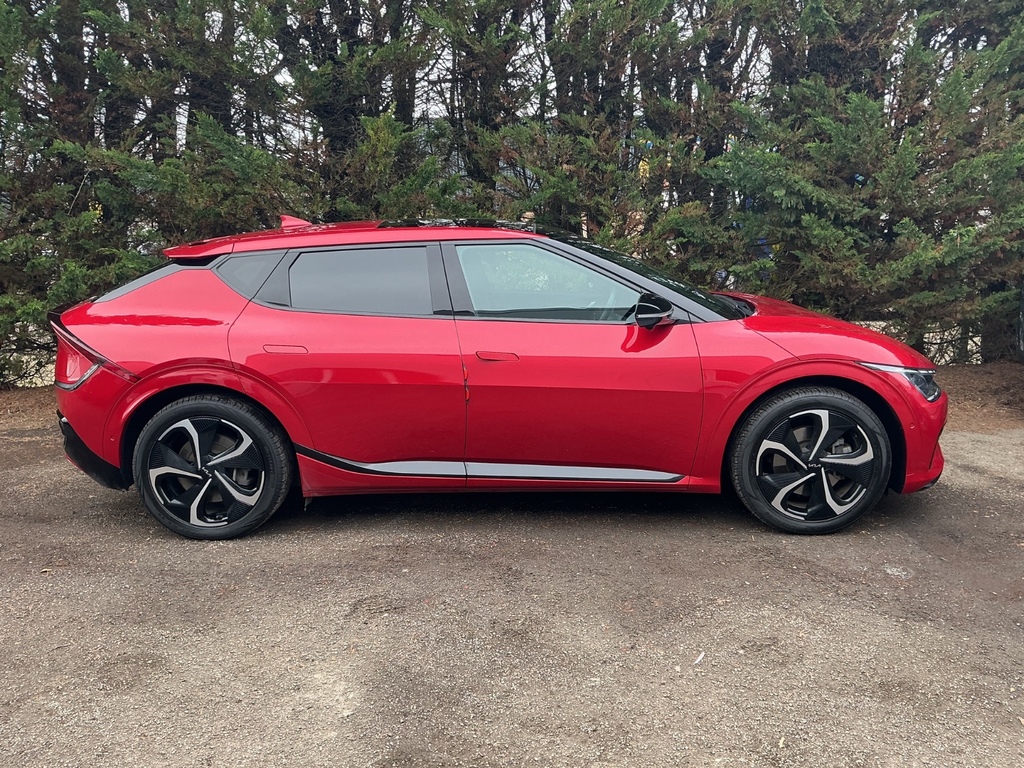 Kia EV6 166Kw Gt Line S 77.4Kwh Estate MJ73PHA Red #2