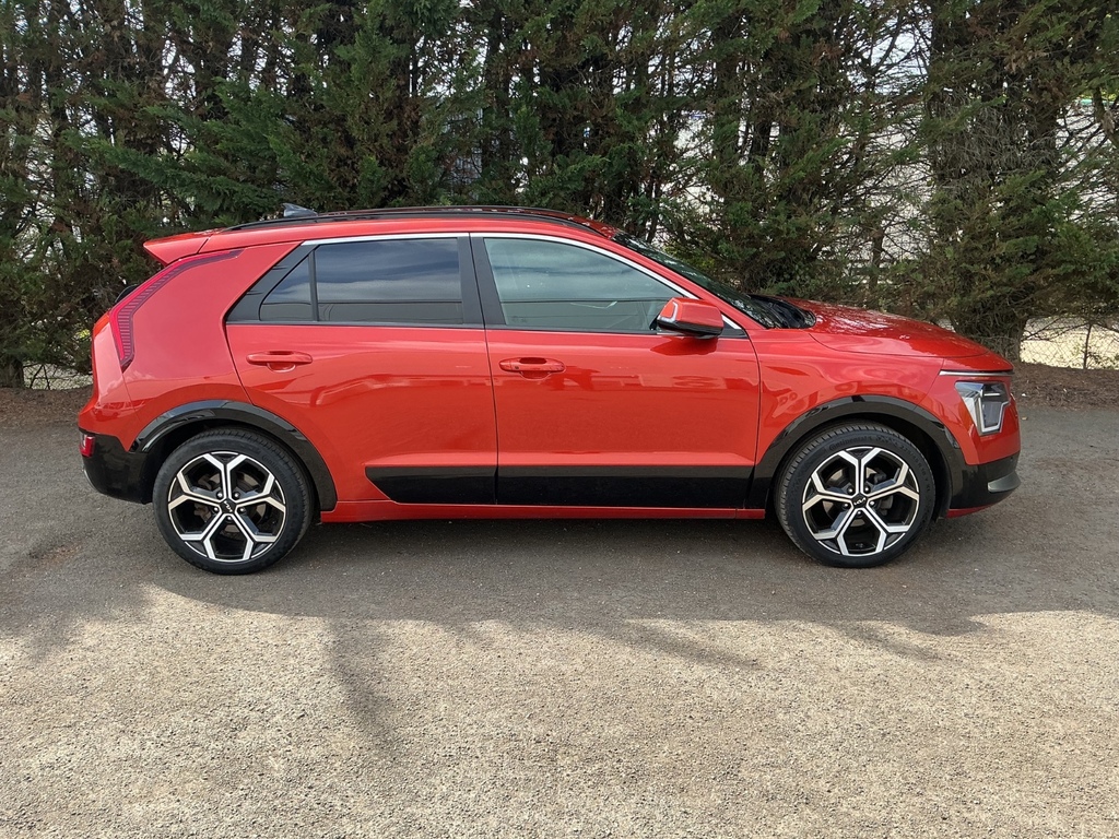 Kia Niro 1.6 Gdi Hybrid 3 Dct Estate AP23CRJ Orange #2