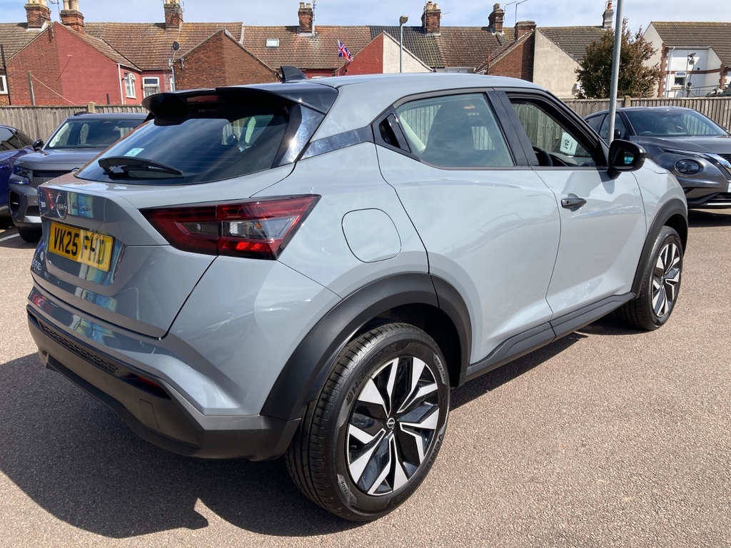 Nissan Juke 1.0 Dig-t Acenta Premium Dct VK25FHD Grey #5
