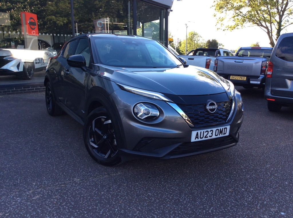 Nissan Juke 1.6 Hybrid N-connecta 